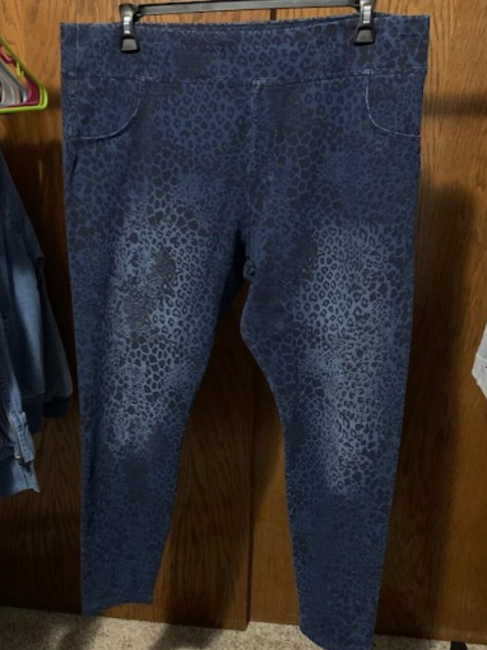 Used blue animal print Hue pants